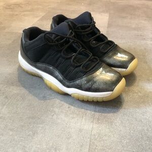 Kids Jordan 11